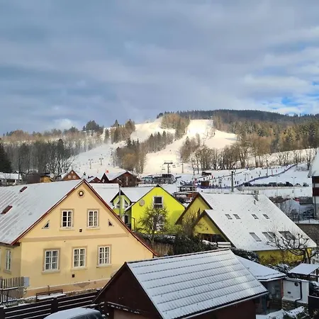 Apartmán Krásný vybavený byt u sjezdovky *